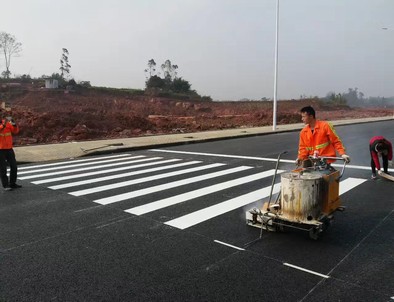 定西道路交通标线施工现场